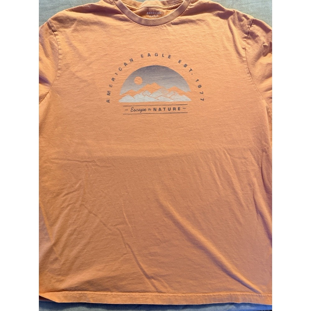 American Eagle Outfitters Peach Graphic Men's  Size‎ 2xl "Escape to Nature"